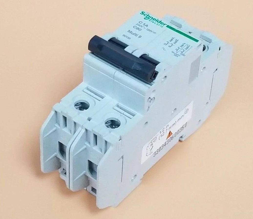 NEW SCHNEIDER ELECTRIC 60135 CIRCUIT BREAKER C60, MULTI 9, C 1A, 240V, 2P