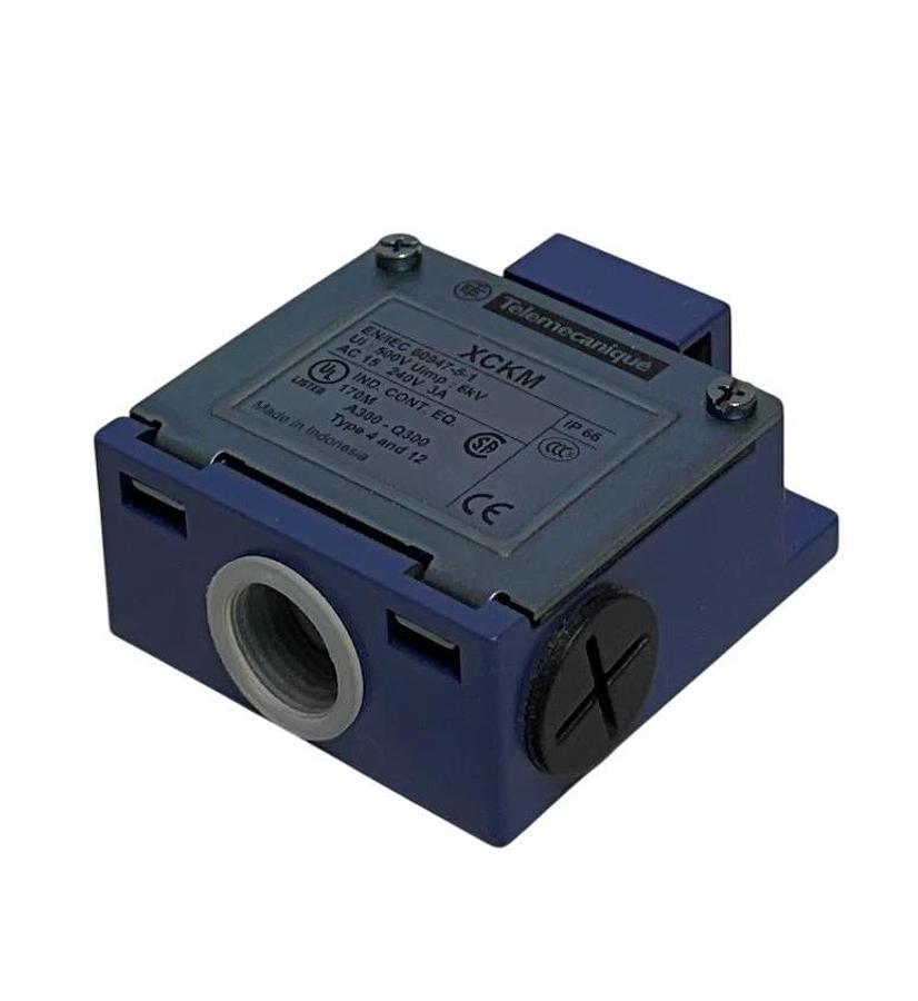 TELEMECANIQUE ZCKM1 / XCKM LIMIT SWITCH BODY 240VAC 3A OEM NSMP
