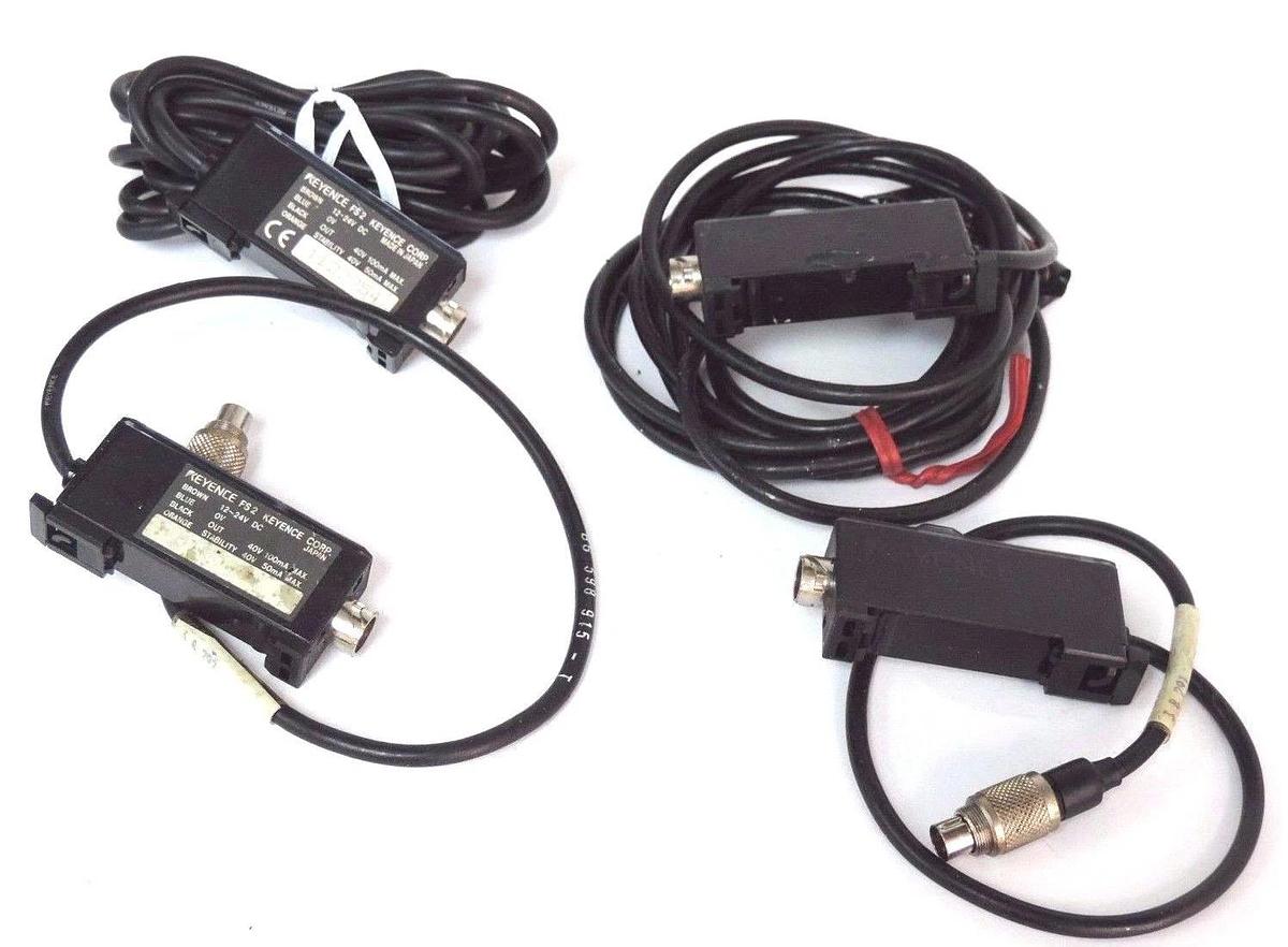 Used LOT OF 4 KEYENCE FS2-60P PHOTOELECTRIC SENSORS FS260P 12-24VDC