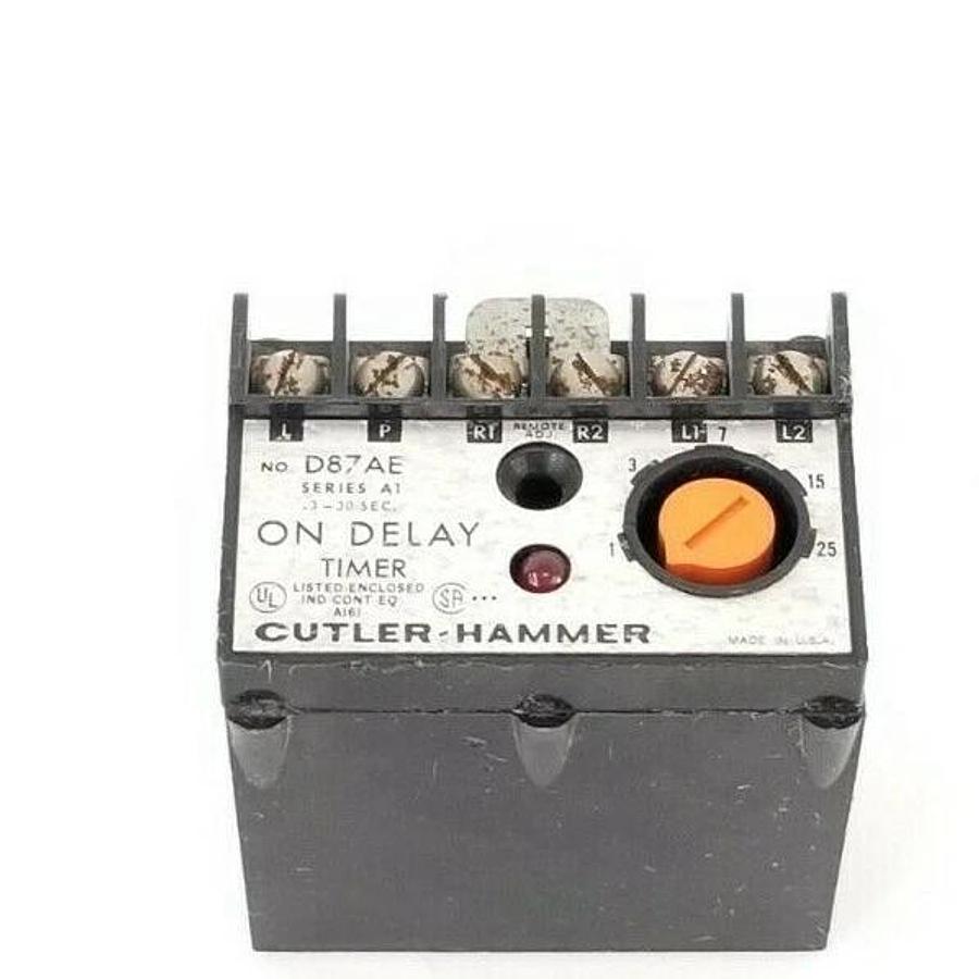 Used CUTLER HAMMER D87AE ON DELAY TIMER SER. A1 .3-30 SEC. 120V 50-60HZ
