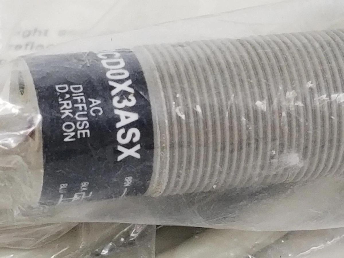 Used NIB ATC 7252CD0X3ASX PHOTOELECTRIC SENSOR CORDSET 7252CDOX3ASX