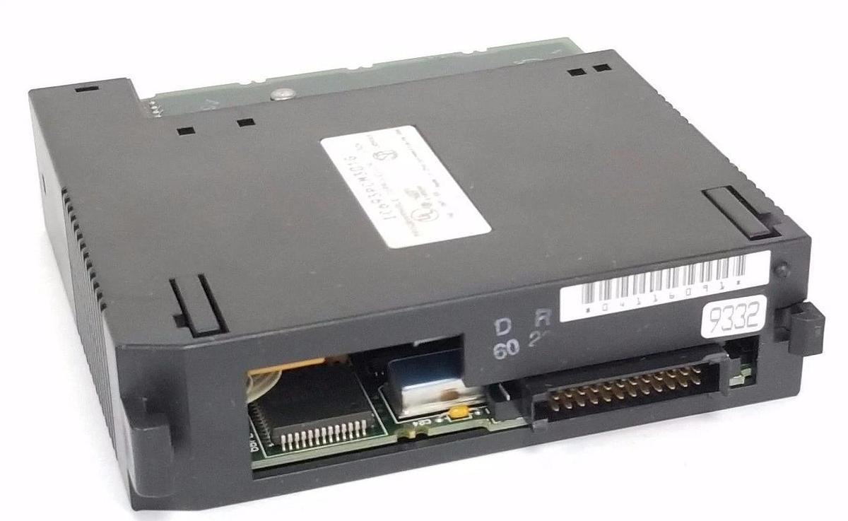 Used GE FANUC IC693PCM301G PROGRAMMABLE COPROCESSOR - 192 (MISSING COVER)