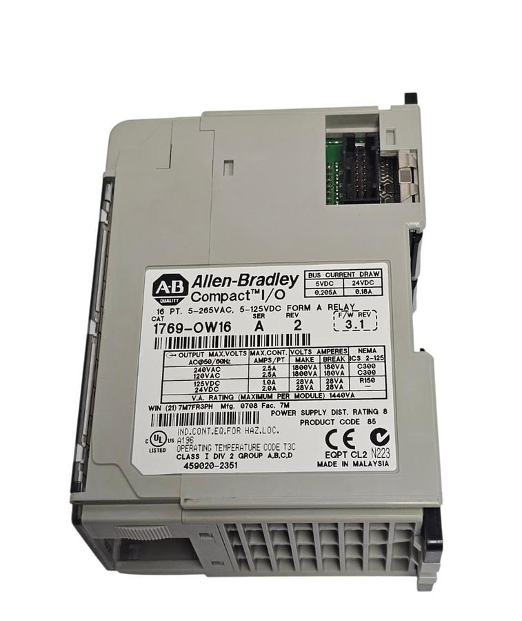 Used ALLEN BRADLEY 1769-OW16 /A CompactLogic I/O 16PT RELAY OUTPUT MODULE REV. 2