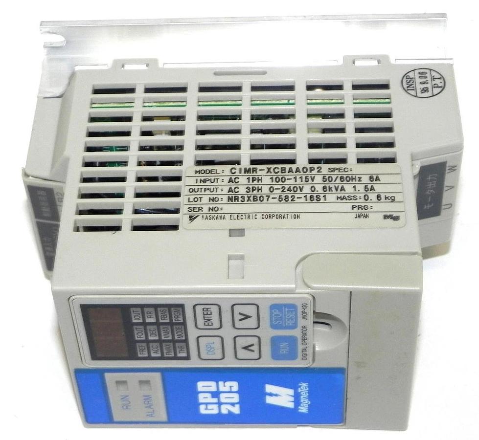 Used MAGNETEK CIMR-XCBAA0P2 DRIVE GPD 205, CIMR-XCBAAOP2 W/ JVOP-120