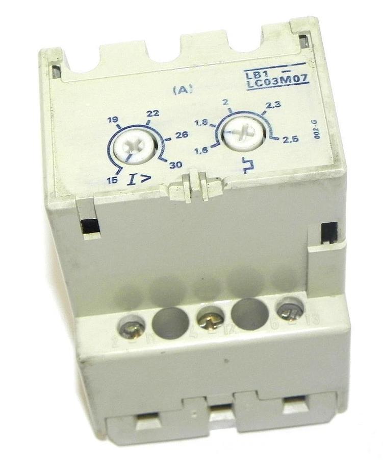 Used TELEMECANIQUE LB1-LC03M07 OVERLOAD PROTECTION MODULE 1.6-2.5AMP LB1LC03M07
