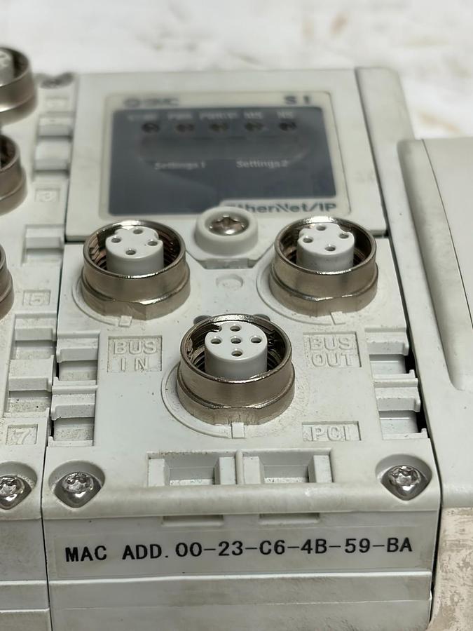 Used SMC EX600-SEN3 EtherNet IP Valve Manifold VQ2000 EX600-DXPD 6-Station