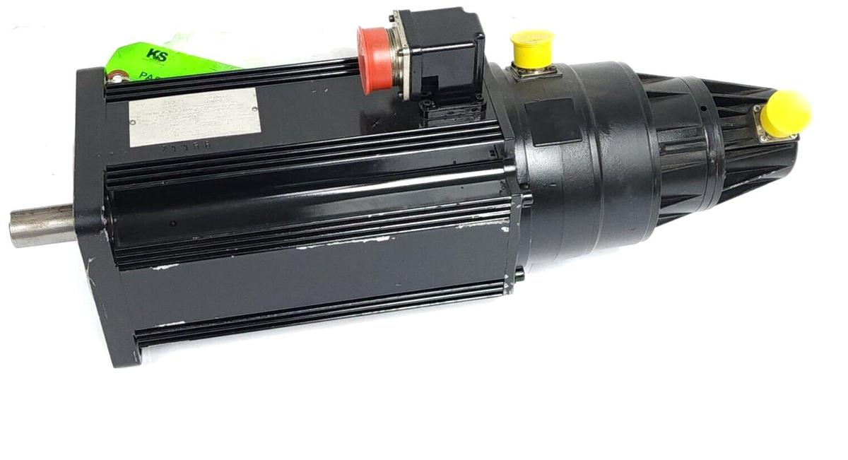 Used REPAIRED INDRAMAT MAC090B-0-JD-4-C/110-A-1/WIS24LV/S005 SERVO MOTOR 272234