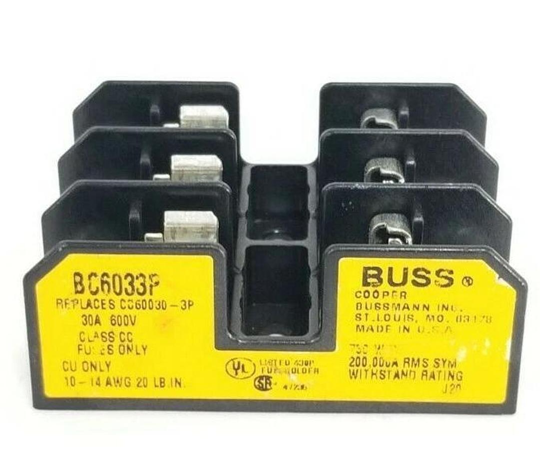 Used COOPER BUSSMANN BC6033P FUSEHOLDER, 30A, 250V, 3P