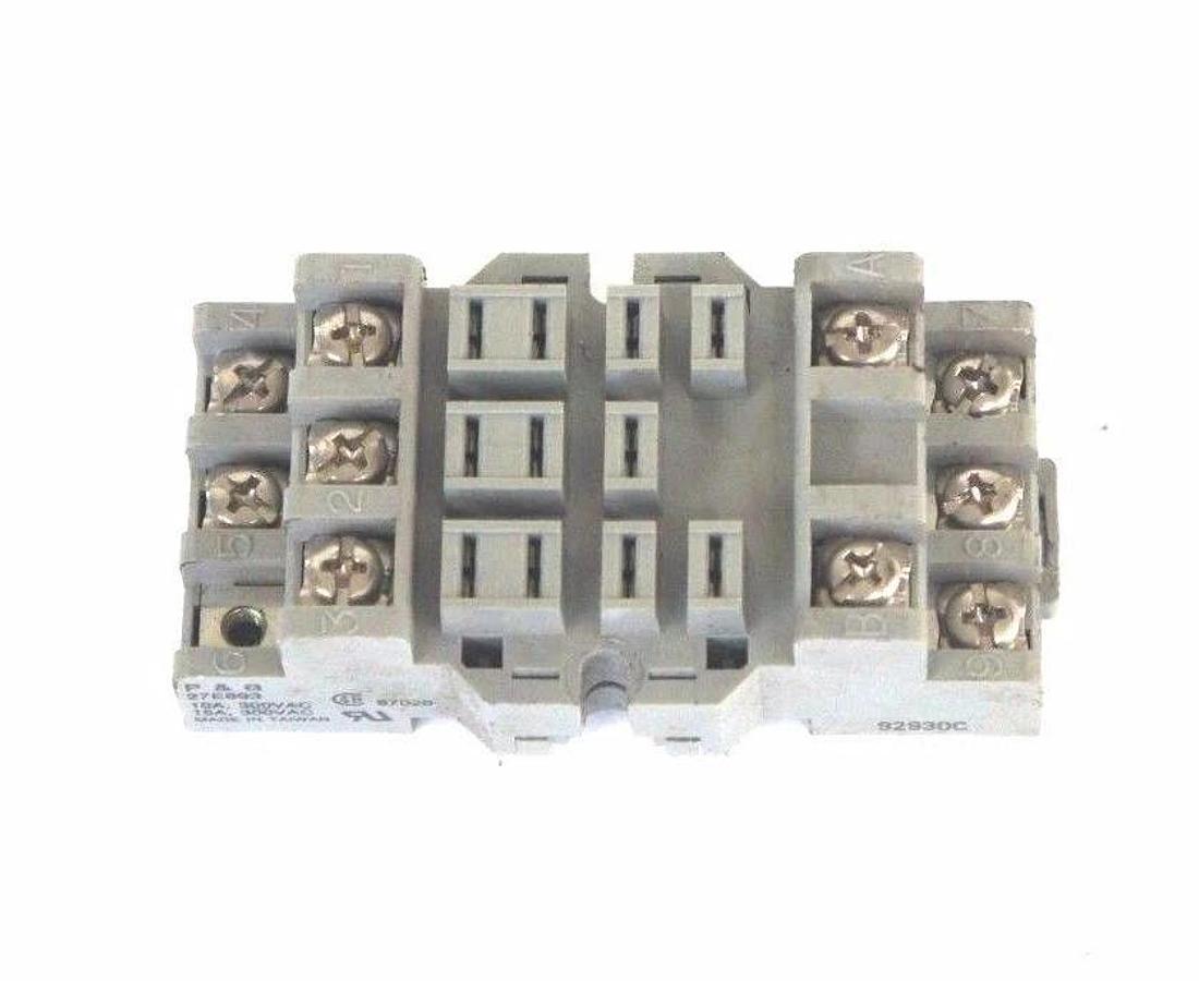 Used POTTER & BRUMFIELD 27E893 SOCKET RELAY BASE
