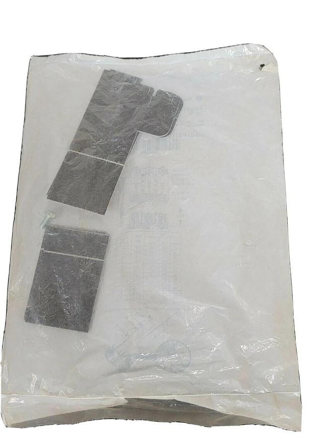 Used NEW ALLEN BRADLEY 1494U-PB31 PHASE BARRIER KIT 1494UPB31 SER. A