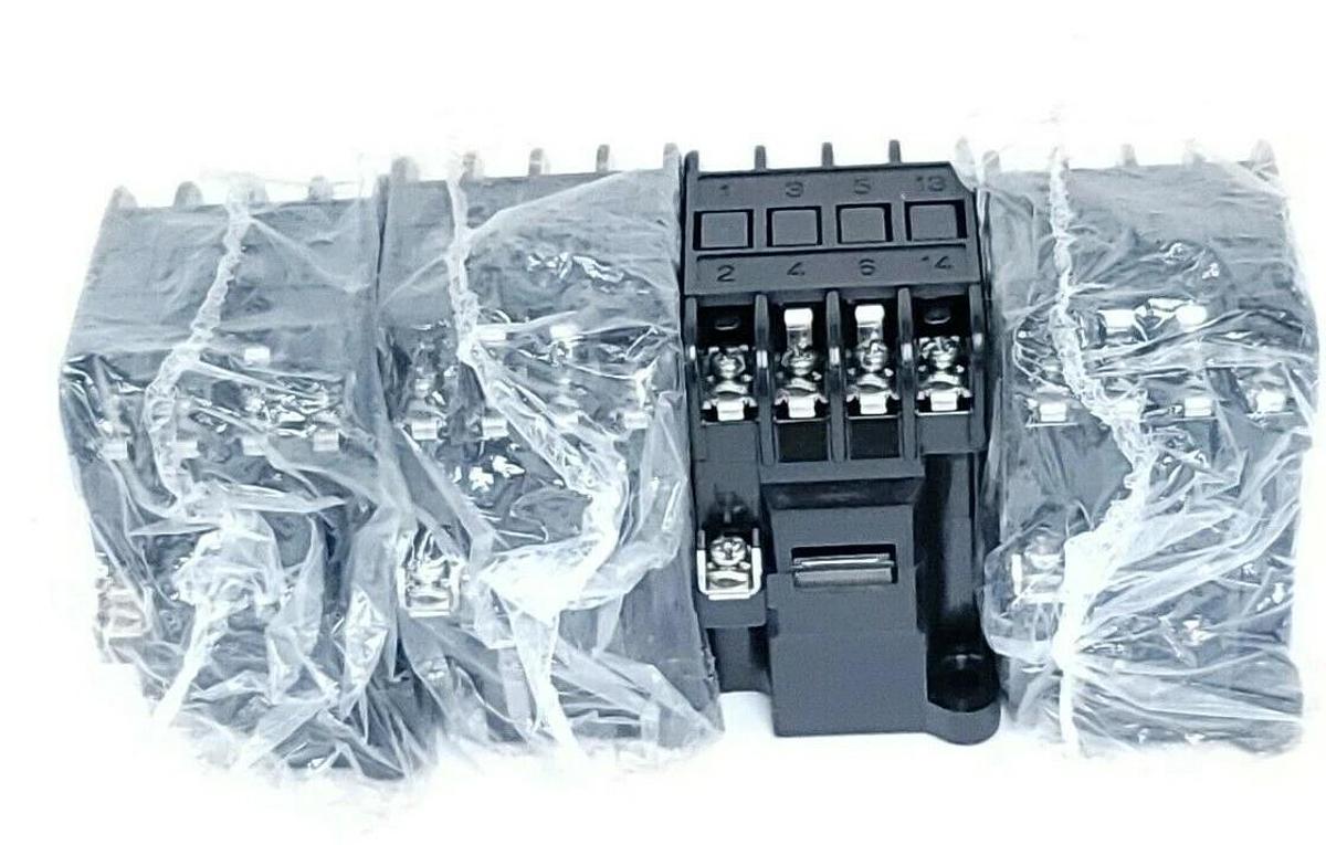 LOT OF 4 NEW FUJI ELECTRIC SRC50-3 RELAYS 1RH422#