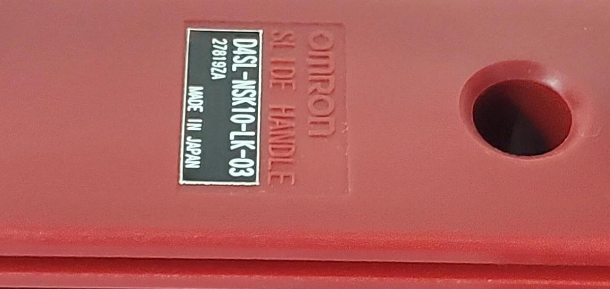 Used NIB OMRON D4SL-NSK10-LK-03 GUARD LOCK SAFETY-DOOR SWITCH D4SLNSK10LK03