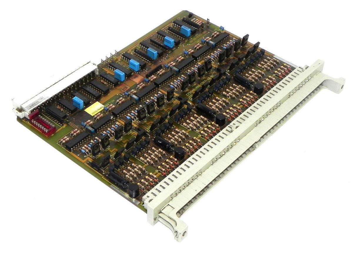 Used SIEMENS 6ES5445-3AA12 S5 DIGITAL OUTPUT MODULE 6ES54453AA12