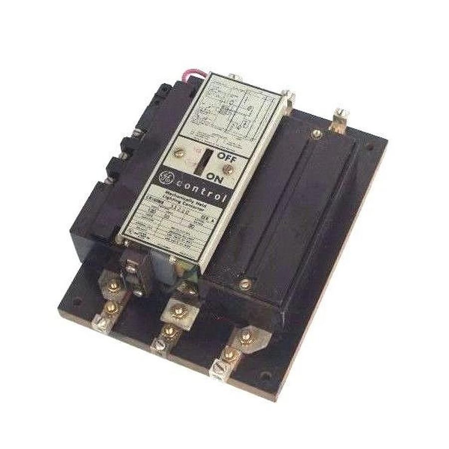 Used GENERAL ELECTRIC CR160MB-3122C LIGHTING CONTACTOR SER A, 30 AMP, 120V, 60HZ