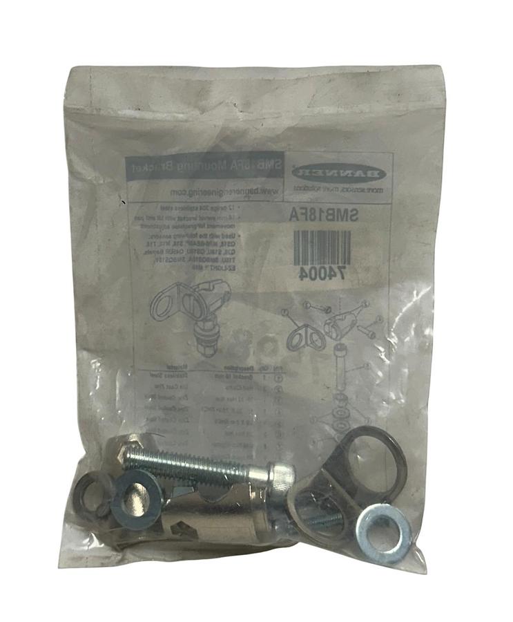 3 BANNER SMB18FA / 74004 MOUNTING BRACKETS FOR BARRELL SENSORS SS 18mm NSFS
