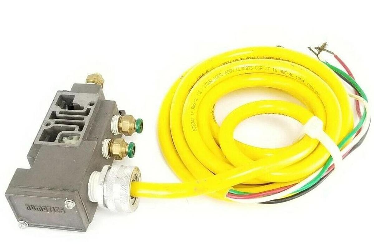 Used NUMATICS VALVE MANIFOLD BLOCK W/ WOODHEAD E53042 CABLE