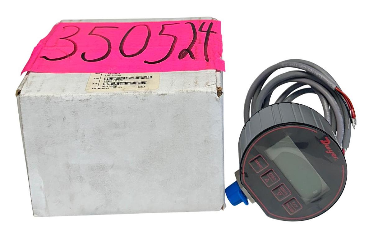 Used DWYER DPG-205 / 102048-04 DIGITAL PRESSURE GAUGE SERIES DPG-200 NSMP