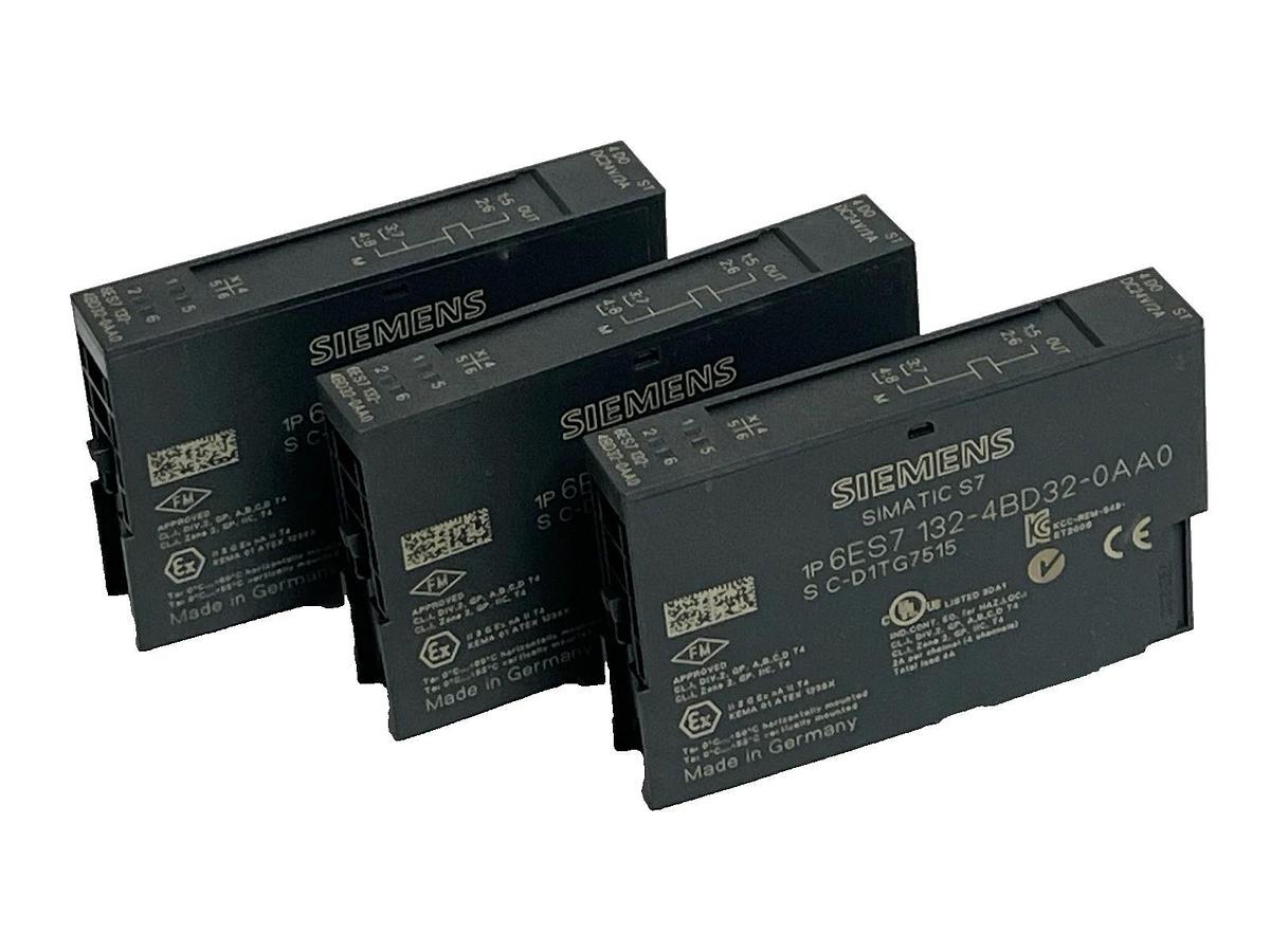 Lot of 3 Siemens 6ES7131-4BD32-0AA0 SIMATIC S7 ET 200S 4 DO 24V DC 2A , NSNP
