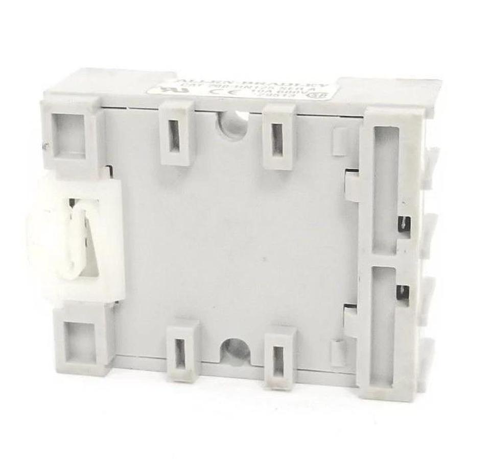 Used ALLEN BRADLEY 700-HN125 RELAY SOCKET BASE SER. A 10A 600V 700HN125