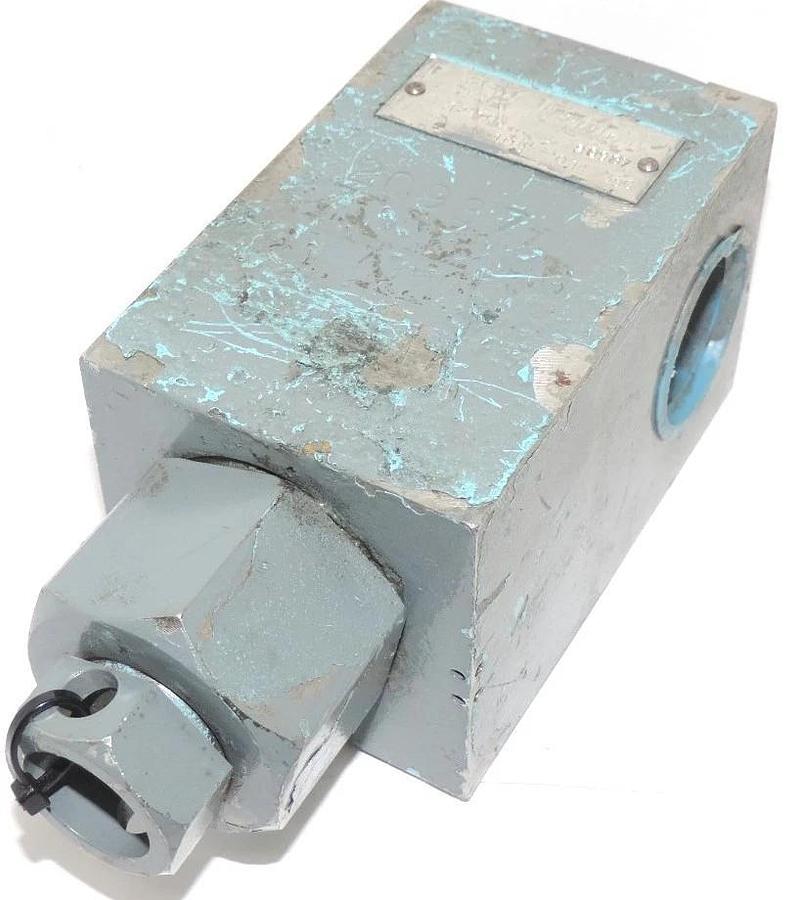 Used HAUHINCO S301/108 HYDRAULIC VALVE FABR NR. 20987, TUV SV 91-455-10.8-F-0.143-80
