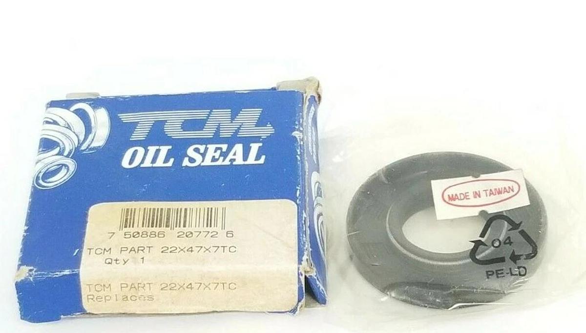 Used NIB TCM 22X47X7TC OIL SEAL