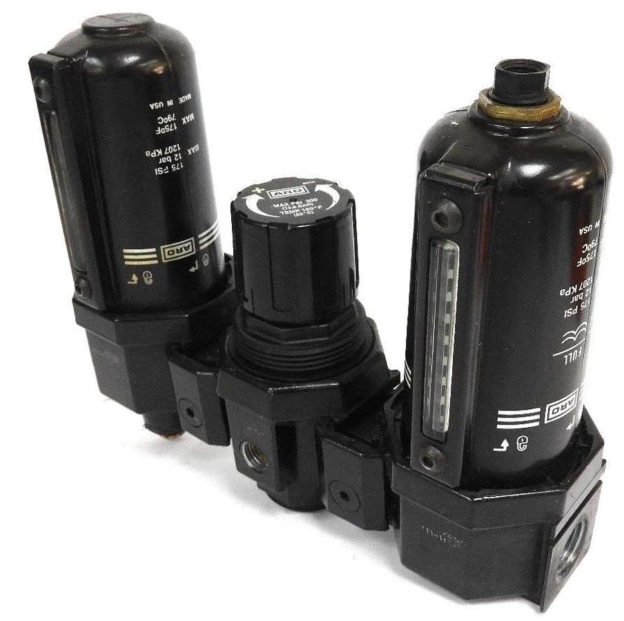 Used ARO L26241-110 AIR LUBRICATOR W/ L26241-111 & REGULATOR