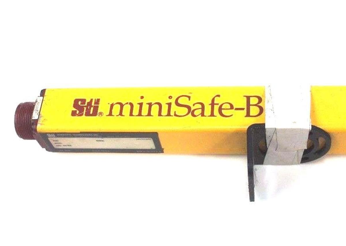 Used SET OF STI MS4336 TRANSMITTER & RECEIVER MINISAFE LIGHT CURTAINS 38"