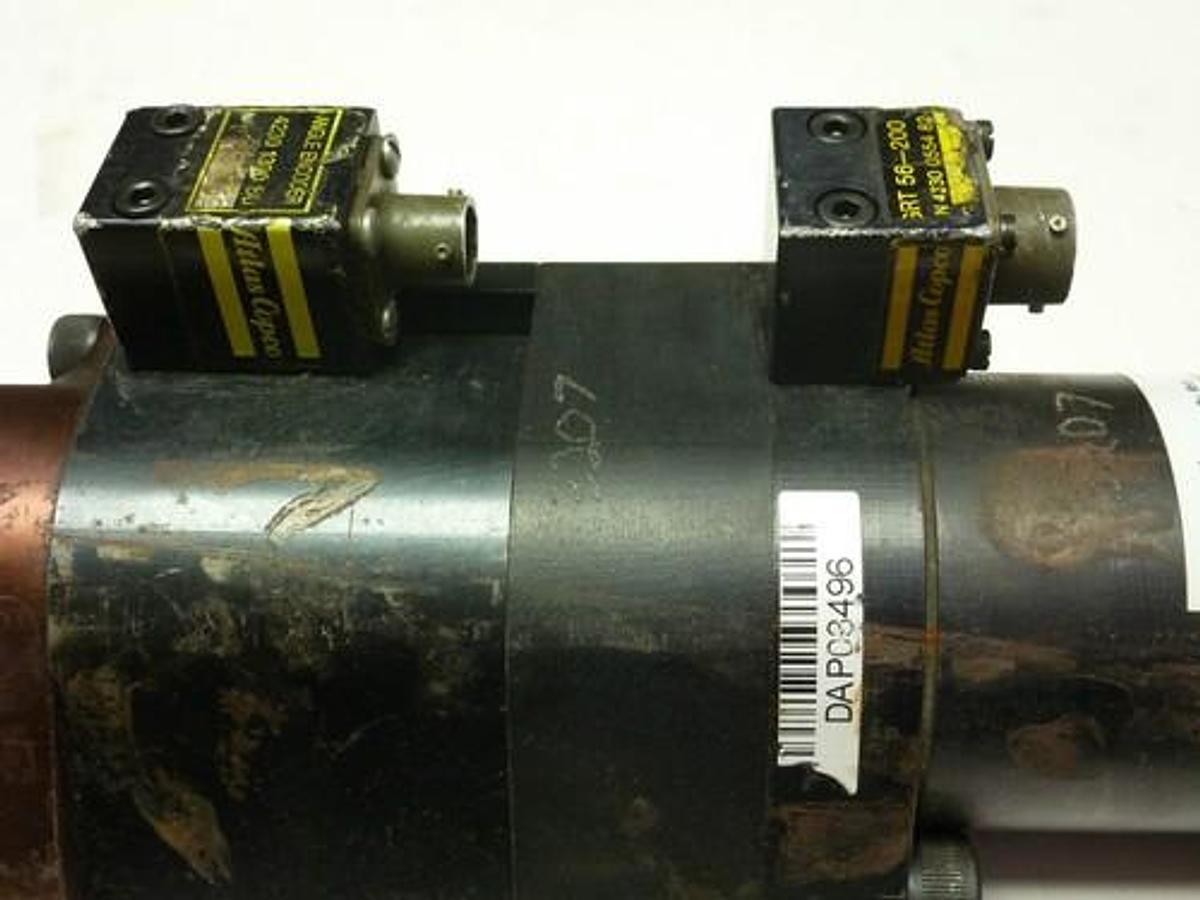 Used ATLAS COPCO 4230-0554-82 NUT RUNNER W/ 4230-1490-80B MOTOR AND ANGLE ENCODERS