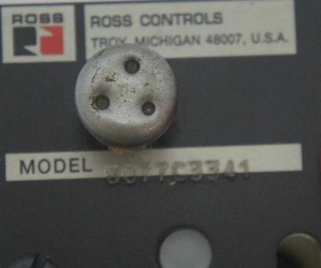 NEW ROSS 8077C3341 PILOT VALVE 5/3 SZ 125 CC DBL