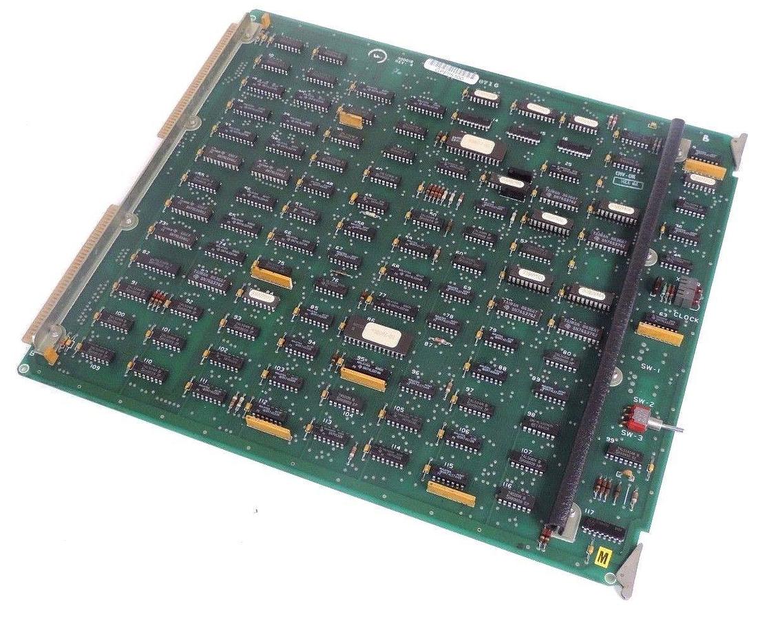 Used ALLEN BRADLEY 8000-GD B CIRCUIT BOARD 900018 REV 4 8000GDB