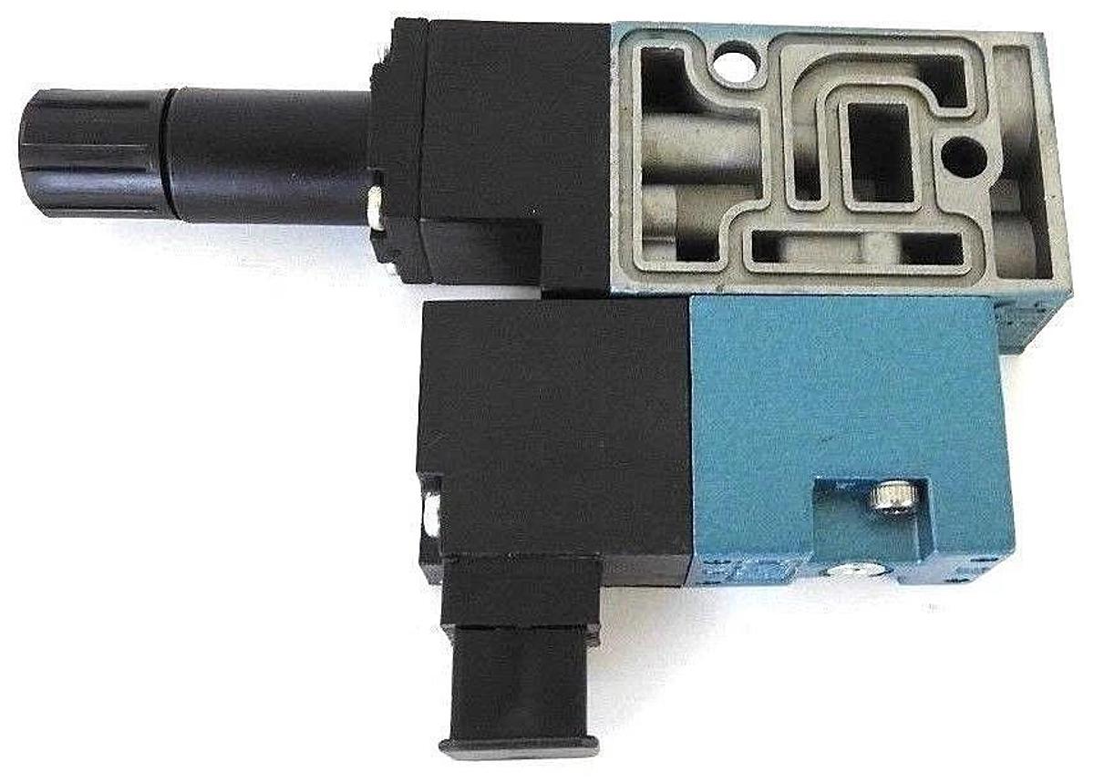 Used NIB MAC 45A-MAK-DAAJ-1KJ SOLENOID VALVE 110/120V, 50/60HZ, 5.4W, 120PSI