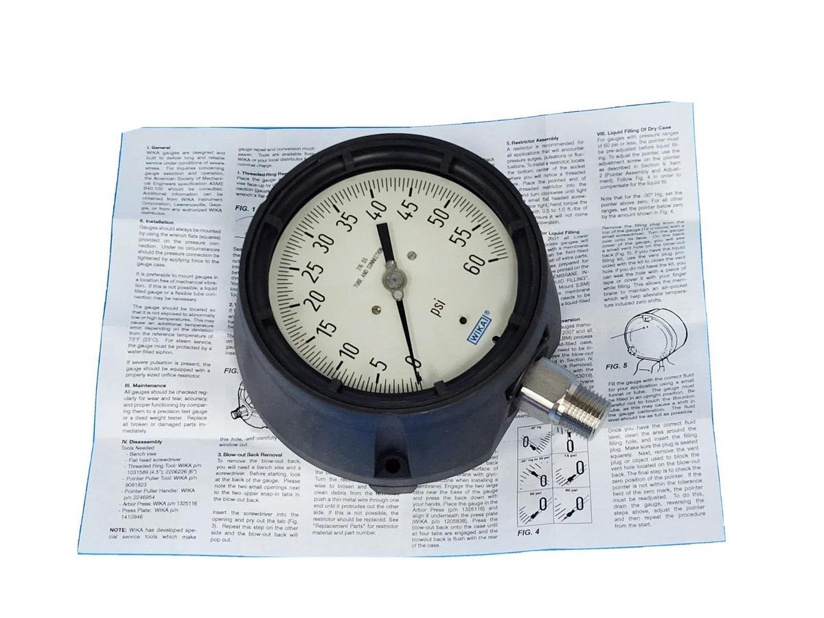Used NEW WIKA 233.34 4.5'' / 2333445 PRESSURE GAUGE 60PSI 1/2''NPT 9834006