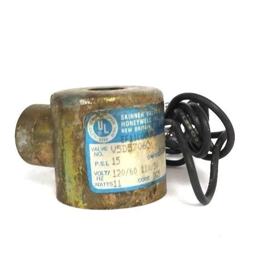 Used HONEYWELL SKINNER V5D57060 SOLENOID VALVE 15PSI, 110/120V 50/60HZ, 11WATTS