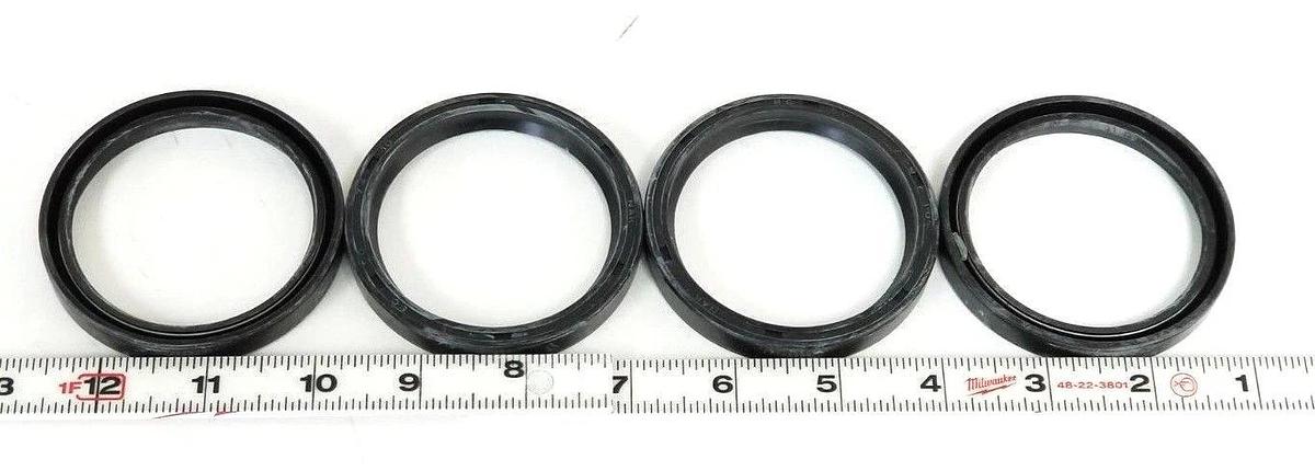 LOT OF 4 NEW NAK 60X74X10 SEALS