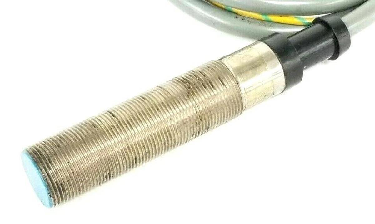 Used BALLUFF BES-516-426-AOL PROXIMITY SENSOR W/ 3-WIRE CABLE BES516426A0L