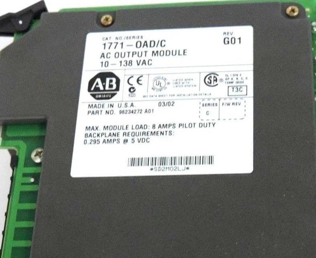 Used ALLEN BRADLEY 1771-OAD/C AC OUTPUT MODULE REV. G01 10-138 VAC P/N: 96234272 A01
