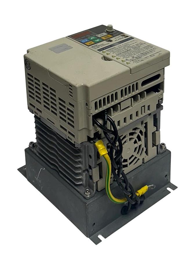 Used OMRON 3G3MV-A4040 / 3G3MVA4040 SYSDRIVE INVERTER W/ 3G3MV-PFI3020-D FILTER USNP
