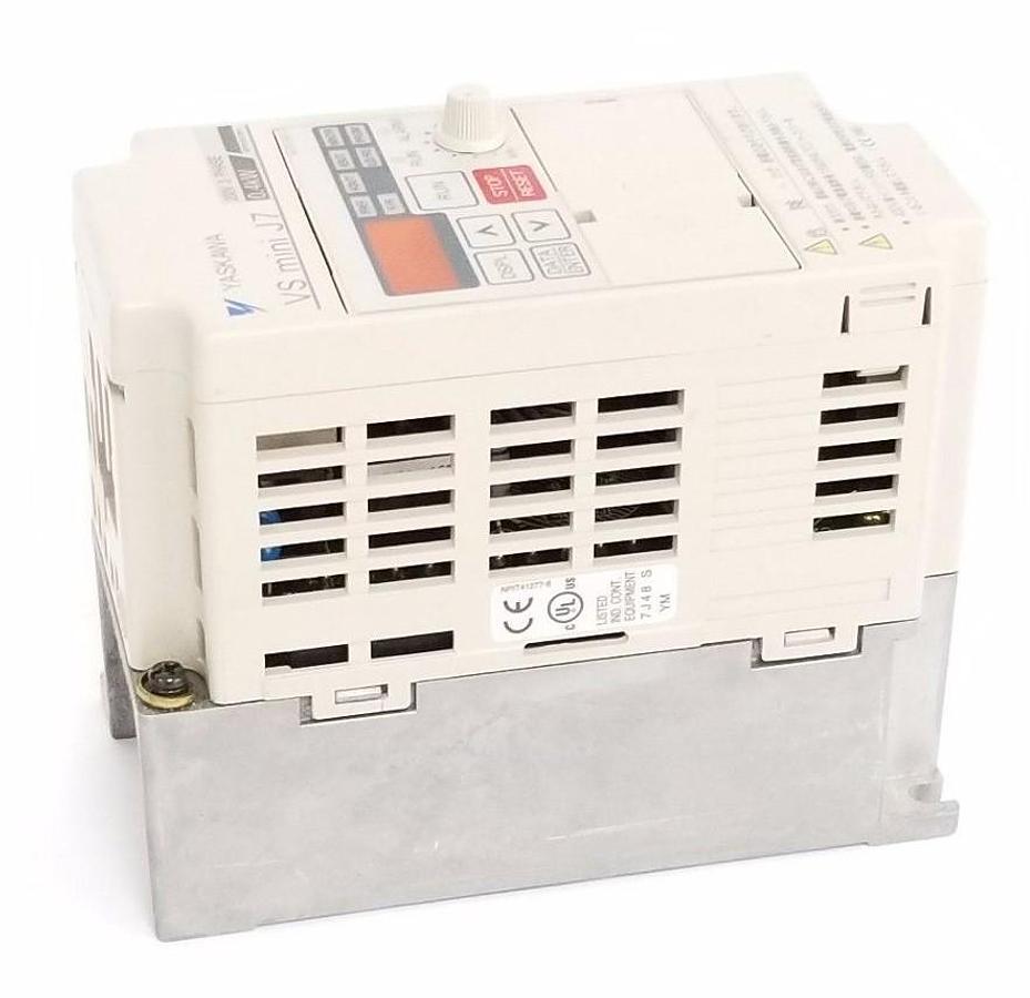 Used YASKAWA CIMR-J7AA20P4 VS MINI J7, 200V, 3-PHASE, 0.4KW, CIMRJ7AA20P4