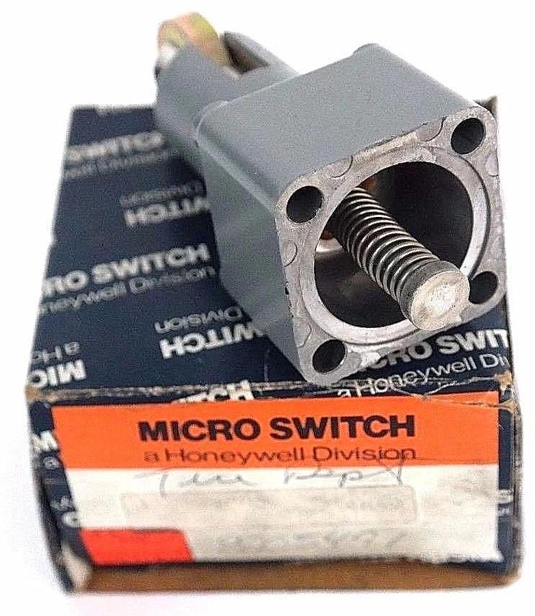 Used NIB HONEYWELL MICRO SWITCH 9PA4 LIMIT SWITCH HEAD W/ROLLER 8840