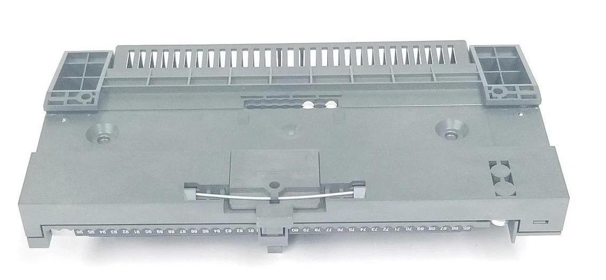Used SIEMENS ET 200B-16DI/16DO MODULE 6ES7 133-0BL00-0XB0, 6ES7 193-0CB10-0XA0