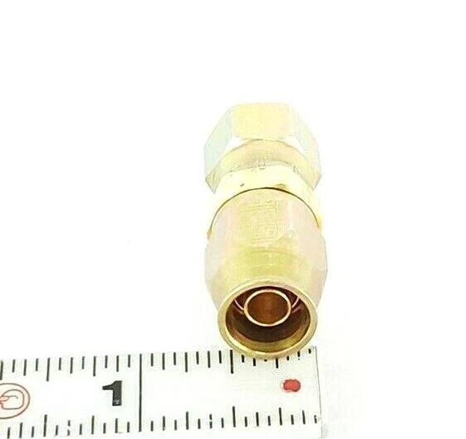 LOT OF 6 NEW SSP U-BUILD HOSE FITTINGS / COUPLINGS (5/8" X 1/2" X 7/16")
