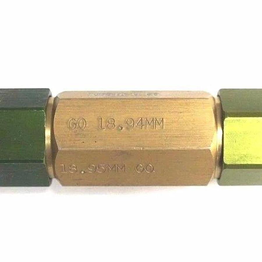 Used GENERIC 705519-0-00 PLUG GAGE 18.94MM, 18.95MM, 705519000