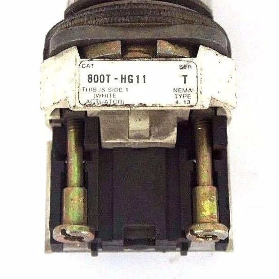 Used LOT OF 2 ALLEN BRADLEY 800T-HG11 SELECTOR SWITCHES SER. T, 2 POSITION, 800THG11