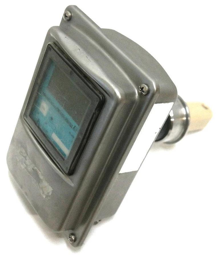 Used ENDRESS HAUSER CLD134-PCS158AA1 SMARTEC-S CONDUCTIVITY TRANSMITTER W/ SENSOR