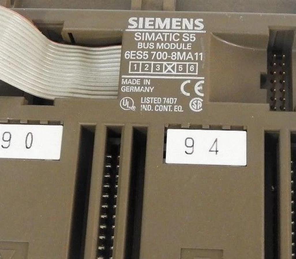 Used SIEMENS 6ES5 700-8MA11 SIMATIC S5 BUS MODULE 6ES57008MA11