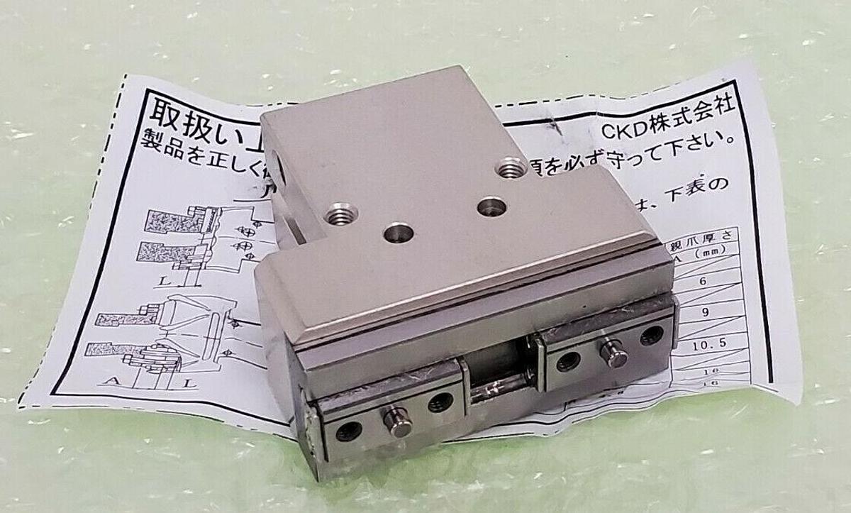 NEW CKD LHA-03CS PNEUMATIC GRIPPER SINGLE/DOUBLE ACTING LHA03CS