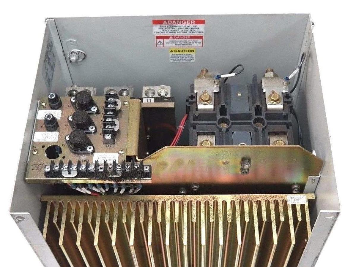 Used ALLEN BRADLEY 1395AR-1A-A260-FG1-CG1-LH-AH-SA-DA-G1A-NOB-AX DC DRIVE CONTROLLER