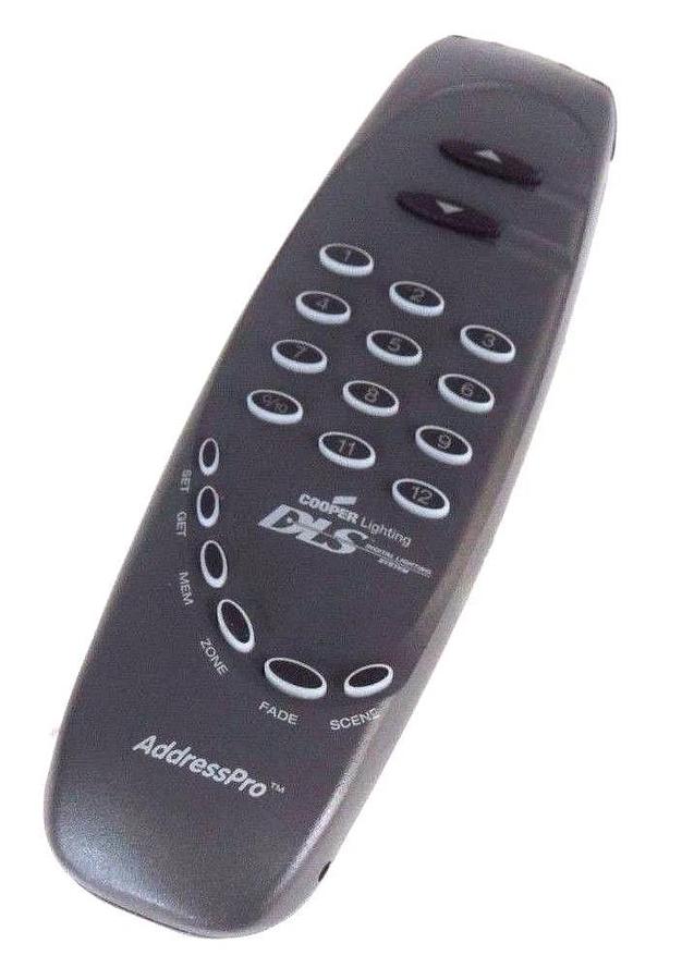 NIB DLS COOPER LIGHTING DLS-IR-4 REMOTE DLSIR3