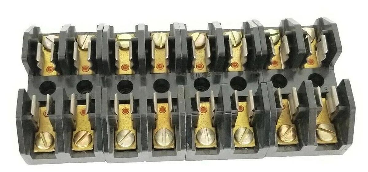 Used LOT OF 4 COOPER BUSSMANN 2808 FUSE HOLDERS 30A, 600V, 2-POLE