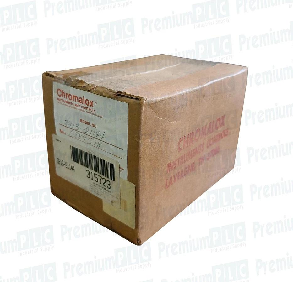 Used NEW F/S CHROMALOX 3913 TEMPERATURE CONTROLLER 3913-21144 / 391321144